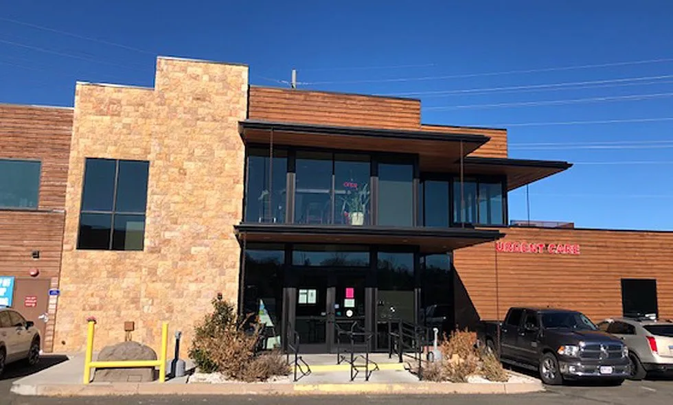 commercial painting hero 2880w